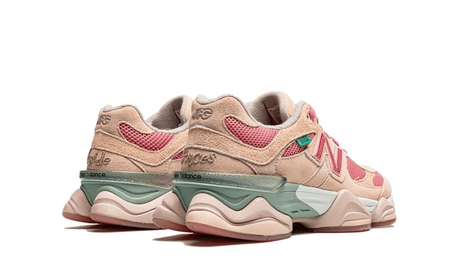 ‎ ‎ NB 9060 „Inside Voices – Penny Cookie Pink”