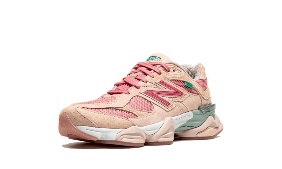 ‎ ‎ NB 9060 „Inside Voices – Penny Cookie Pink”