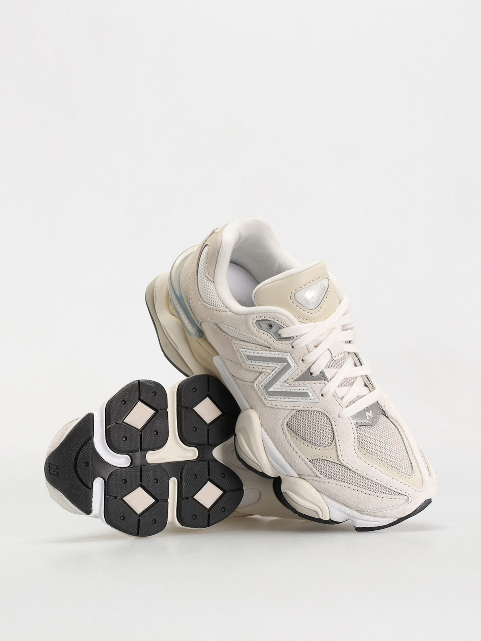 ‎ ‎ NB 9060 Sea Salt/Moonbeam