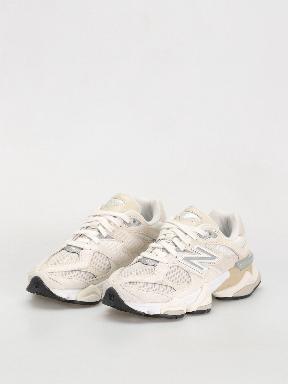 ‎ ‎ NB 9060 Sea Salt/Moonbeam